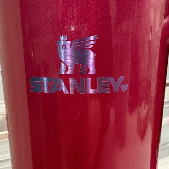 40 Oz Stanley Berry Pink Tumbler with Handle - Picture 2 of 7